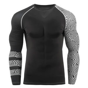 Rashguard respirant pour hommes, fabriqué au Pakistan, de qualité supérieure, noir et gris, vêtements de fitness, rashguard à prix avantageux - Product Image 1