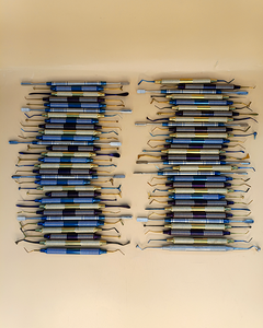 Instruments chirurgicaux dentaires à poignée moletée manuelle, plusieurs couleurs, classe I, autoclavables, en acier inoxydable, certifiés CE - Product Image 1