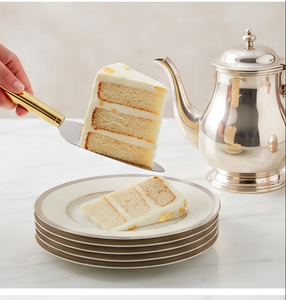 Ensemble de 2 couteaux et spatules à gâteau en acier inoxydable avec manche en laiton doré pour cérémonie de mariage et usage domestique - Product Image 4