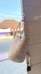 Sac fourre-tout tressé en paille, couleur unie, style bohème, ouvert, toutes saisons, sac à main pour femme, best-seller indonésien - Product Image 5