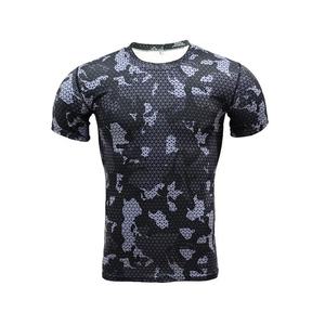 T-shirt de pêche personnalisé de haute qualité, entièrement sublimé, sur mesure - Product Image 1