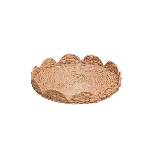 <b>Large</b> Water Hyacinth <b>Storage</b> <b>Basket</b> with Scalloped Lid - Product Image 2