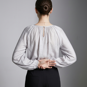 Blouse Femme en Gros Col Rond Manches Ballon Couleur Unie Coupe Ample Style Minimaliste Manches Longues Respirante ODM OEM - Product Image 2