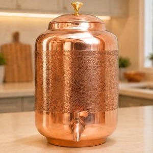 Dispensador de Agua Ecológico Hecho a Mano con Tapa y Grifo, Diseño Clásico Vintage, Gran Capacidad, Recipiente para Almacenar Bebidas Ayurvédicas para el Hogar - Product Image 1