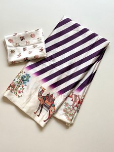 Sari traditionnel pour femme, texture douce et confortable, élégant et fluide, imprimé numérique, soie satinée premium unie - Product Image 1