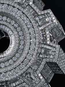 Colgante de Lujo de Plata de Ley 925 con Moissanita y Diamantes Personalizados Dvars, Joyería Hip Hop Totalmente Engastada, Pasa la Prueba del Diamante - Product Image 5