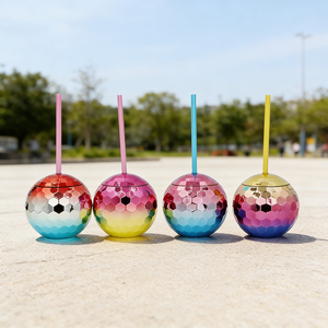 Gobelet jetable écologique de 580 ml en plastique alimentaire avec couvercle et paille pour fêtes, bars et clubs - Product Image 3