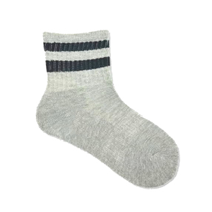 Chaussettes de sport unisexes en coton respirantes de haute qualité pour hommes, couleur unie, faible MOQ, logo personnalisé, vente en gros - Product Image 4