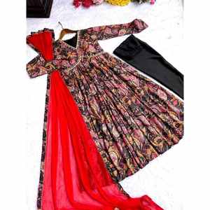 ÚLTIMO ALGODÓN IMPRESIÓN DIGITAL TRABAJO ALIA CUT KURTI BOTTOM CON DUPATTA NEGRO - Product Image 1