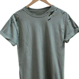 Camiseta transpirable para hombre, suave, con efecto desgastado, personalizada, de algodón, corte ajustado, cómoda, recién llegada, en oferta. - Product Image 3