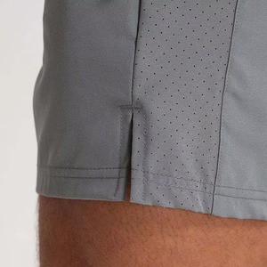 Shorts en maille personnalisés pour hommes, vente en gros, séchage rapide, respirants, pour l'été, la plage, la natation, bas de bain légers, vêtements de sport B2B - Product Image 4