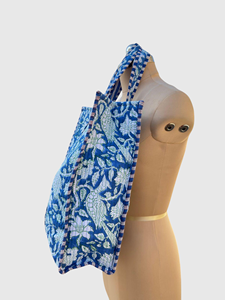 Sac fourre-tout en coton à imprimé floral bleu, style bohème, ouvert en haut, sac de shopping toutes saisons - Product Image 3