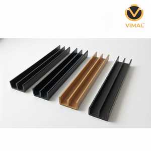 Profilé d'extrusion en PVC rigide de 19 mm en forme de E pour panneaux muraux, bordures de meubles, décoration intérieure, taille personnalisée, OEM, ODM - Product Image 2