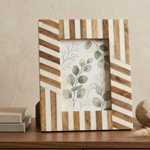Resin Photo <b>Frame</b> Tabletop Picture <b>Frame</b> <b>5</b> <b>x</b> <b>7</b> Inch Vertical Decorative Display for Living Room Bedroom - Product Image 4