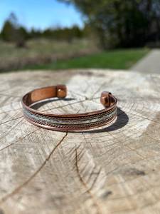 Pulsera Magnética Artesanal de Cobre Unisex Ajustable, Joyería Terapéutica o para Regalo, Artesanía en Metal - Product Image 2