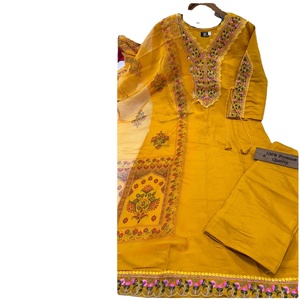 NUEVO LANZAMIENTO DE KURTA, PANTALÓN Y DUPATTA MODERNA PARA FIESTAS Y BODAS, EN SEDA ROMANA, Corte Regular para Mujer, Secado Rápido, Para Todas las Temporadas, RADHE EXPORTS - Product Image 1