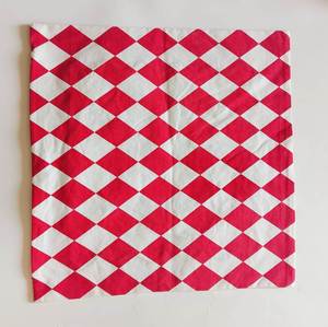 Renueva instantáneamente tu sala de estar con fundas de cojines decorativas de primera calidad, hechas con tela suave y duradera que ofrece comodidad. - Product Image 5