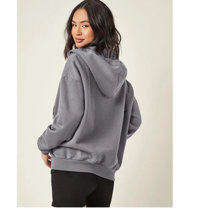 Sudadera con capucha gris de colores personalizados, cierre de cremallera, corte regular, color sólido, informal, de forro polar, unisex, para niñas - Product Image 2