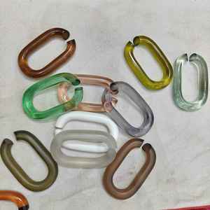 Collier long en résine à maillons larges, style moderne, mélange de couleurs, punk, creux, épais, pour décoration murale, fait main, anniversaire - Product Image 1