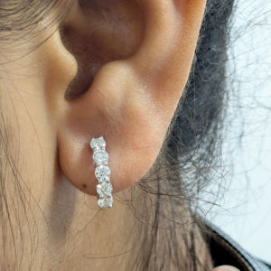 Boucles d'oreilles créoles en or blanc massif 10 carats certifiées IGI, diamant de laboratoire de luxe 1 carat taille ronde, cadeau de mariage pour femme - Product Image 1
