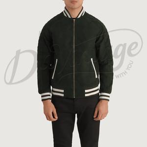 Chaqueta Varsity de Gamuza Verde Bosque Personalizada para Hombre, Chaqueta Bomber con Ribete Acanalado a Rayas, Chaqueta Deportiva de Cuero de Gamuza Premium de Corte Ajustado - Product Image 3