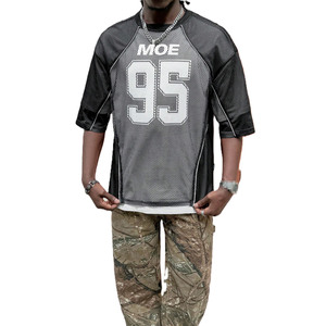 เสื้อฟุตบอลอเมริกันแบบตาข่ายระบายอากาศได้ดี สั่งทำได้ตามต้องการ พร้อมโลโก้แบบกำหนดเอง ทรงโอเวอร์ไซส์ สไตล์สตรีทแวร์ ผลิตจากโพลีเอสเตอร์ 100% รับผลิตจำนวนมาก (OEM) - Product Image 3