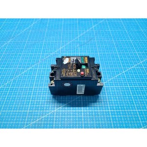 Disjoncteur différentiel Fuji EG32F 5A d'occasion – Pièces détachées d'équipement semi-conducteur ancien - Product Image 6