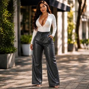 Pantalon large en cuir texturé crocodile gris pour femme |   Pantalon en cuir gaufré croco fait main à taille haute - Product Image 4