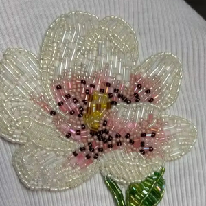 Top de Diseño de Lujo para Mujer, Bordado a Mano con Cuentas de Cristal y Vidrio de Inspiración Vintage, para Bautizo y Bodas - Product Image 1