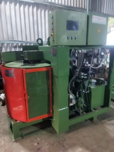 Máquina Hidráulica Rotativa para Fabricación de Ladrillos de Ceniza Volante LOTUS 5K de 30 Toneladas |   Prensa Automática de Ladrillos de Alta Precisión - Product Image 2