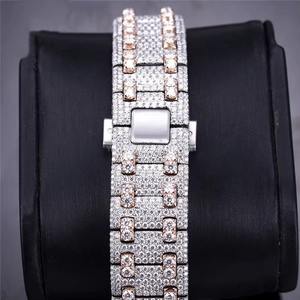 Reloj Unisex de Lujo MB ETERNAL JEWELS con Diamantes de Moissanita, Aleación de Cuarzo, Movimiento ETA, Estilo Hip Hop, Totalmente Cubierto de Diamantes, para Uso Diario - Product Image 4