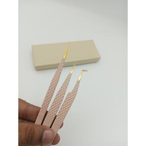 Pinzas Profesionales de Alta Gama para Cejas con Punta Puntiaguda, Ligeras y Ecológicas, Diseño de Lujo, Modelo 300, de Pakistán - Product Image 2