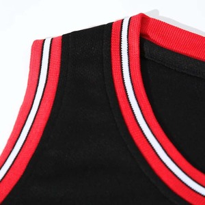Customer Demanding Mesh <b>Fabric</b> Breathable Basketball Uniforms Sets <b>Machine</b> Stitched High Quality Basketball Uniform - Product Image 4