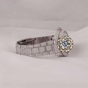 Montre de luxe en acier inoxydable avec cadran rond en diamant, mouvement à quartz analogique, cadran en strass, fermoir déployant, 36 mm - Product Image 4