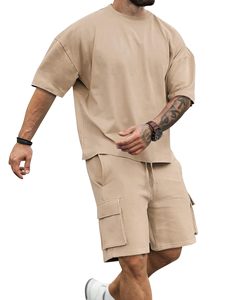 Ensemble streetwear pour hommes : T-shirt à manches courtes et short à taille élastique – Fournisseur en gros - Product Image 1