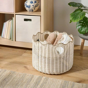 <b>Soft</b> Pastel Pink Rattan Scalloped <b>Storage</b> <b>Basket</b> Handmade Fresh Arrival Round <b>Storage</b> <b>Basket</b> With Scalloped Edge - Product Image 6