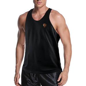 Camiseta sin mangas ligera y suave para hombre, diseñada para la comodidad diaria, el gimnasio o actividades al aire libre, con un ajuste moderno. - Product Image 3