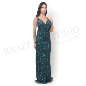 Vestido de fiesta de mujer bordado a mano a la moda para ropa de fiesta, ropa de noche diseños personalizados con logotipo al por mayor - Product Image 4