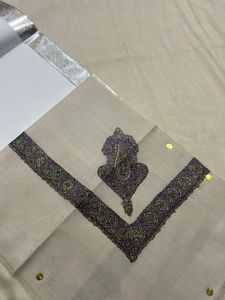 Chal Masar Cachemirí de Invierno Personalizado, Bordado con Lana Turma Sozni de Omani Premium - Product Image 1
