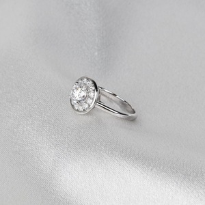 Elegante Anillo de Diamante Cultivado en Laboratorio con Certificado IGI de 1 Quilate, Color D, Claridad VVS1, Corte Redondo, Engaste en Bisel de Oro de 14K, Anillo de Compromiso y Boda - Product Image 2