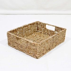 New Arrival Eco Friendly Seagrass Woven Storage Tray Desk Organizer Bin Cutout Handles - Product Image 5