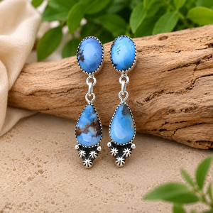 Pendientes Colgantes de Turquesa Blue Hill, Joyería del Suroeste, Pendientes de Plata Hechos a Mano para Mujer - Product Image 1