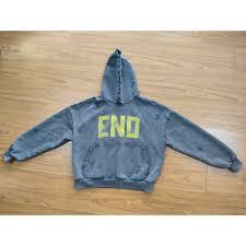 Finition vintage délavée à l'acide, couleur anthracite, pour une ambiance streetwear rétro usée. - Product Image 3