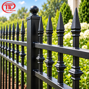 Cercas de Hierro Forjado Personalizadas con Recubrimiento de Polvo Negro para Piscinas Residenciales, Jardines Exteriores y Villas Elegantes - Product Image 2