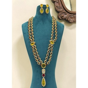 Deslumbrante Juego de Collar y Aretes de Latón Plateado de Primera Calidad, Joyería para Mujer, Regalo para Boda, Compromiso o Fiesta - Product Image 1