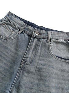 Shorts en jean délavé de qualité supérieure, design et impression OEM, style streetwear tendance - Product Image 4