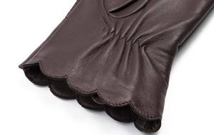 Brown leather fashion women gloves with bow - Product Image 5