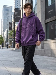 Sweat-shirt à capuche surdimensionné gaufré violet pour homme, streetwear de luxe, avec logo frontal, vente en gros de vêtements - Product Image 5