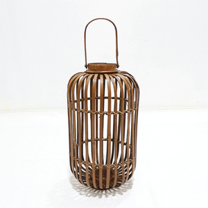 Lanterne en bambou de forme conique, faite à la main avec poignée, décoration pour la maison - Product Image 4