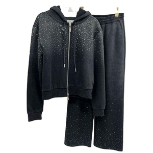 Conjunto de Pantalones Deportivos de Lujo con Pedrería, Sudadera Brillante, Estilo Casual Urbano, Ropa de Moda Premium Serie 2 1 - Product Image 3